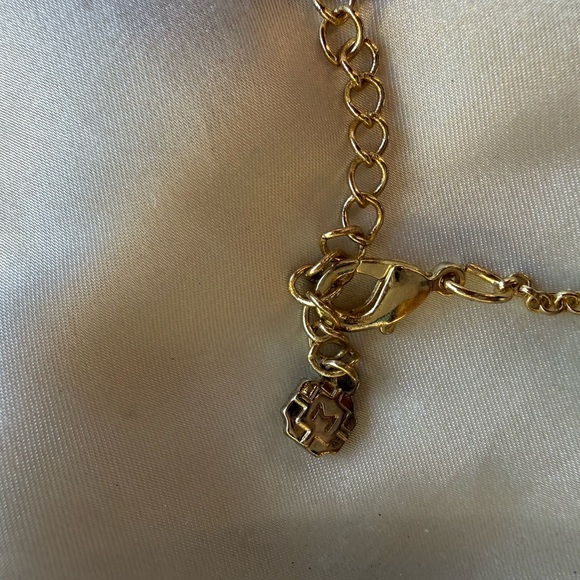 Gold toned Monet necklace 17 inches with topaz gems - Picture 5 of 8